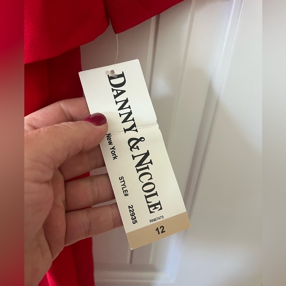 Danny & Nicole dress set featuring a jacket and a dress with a pleated hem- 12 - Picture 4 of 11